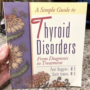 ***3/$25*** THYROID DISORDERS GUIDE—SOFTCOVER; PAUL RUGGIERI, MD
